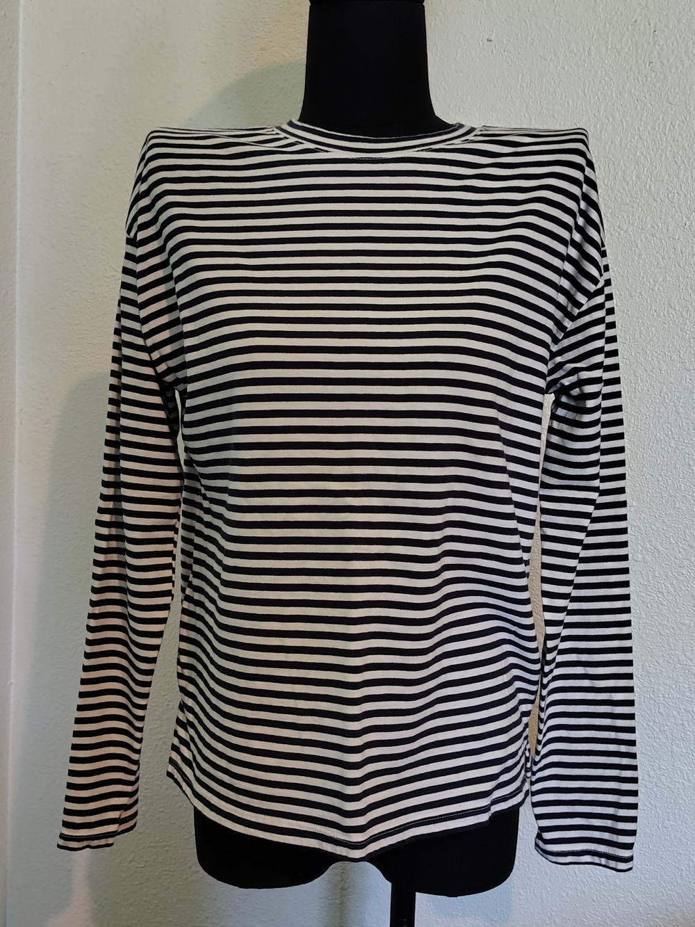 4-Pack Underscrub Mix Shirts Black Gray Navy White Solid & Stripes Women Small - Picture 2 of 15